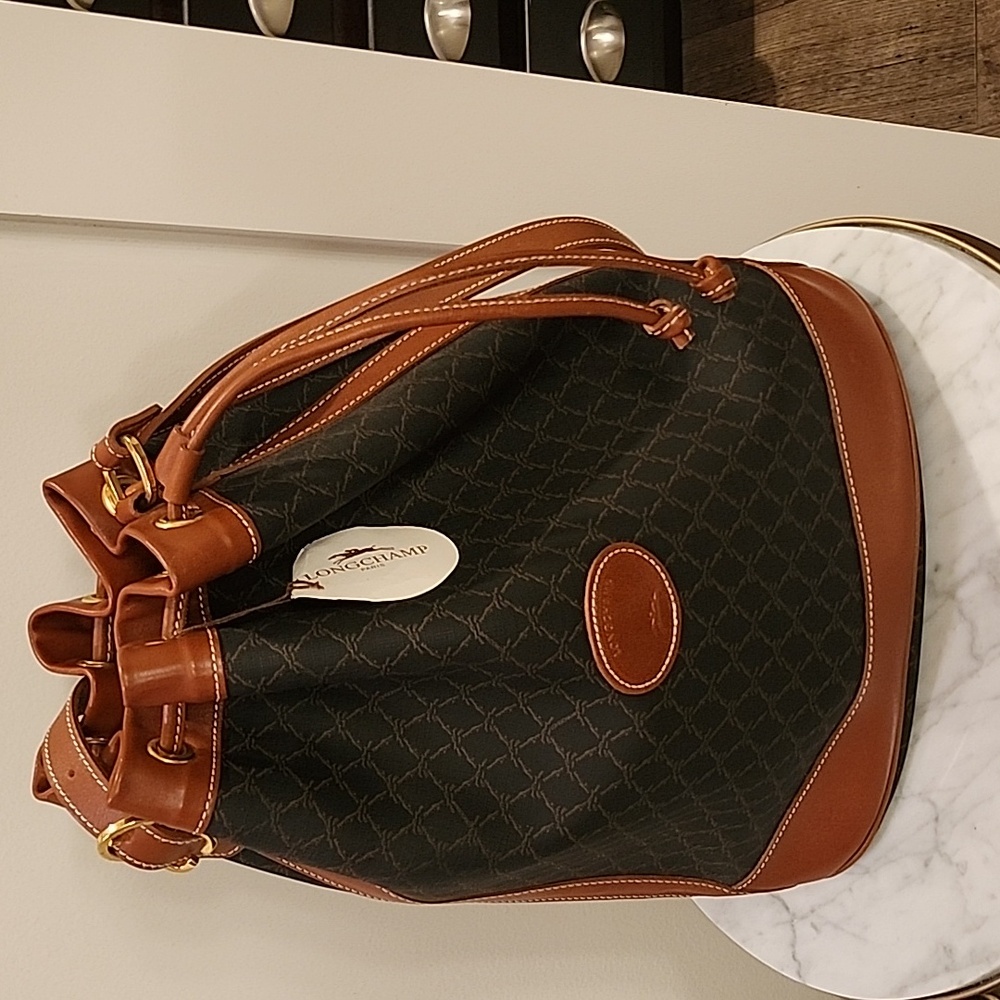 Longchamp Drawstring Crossbody Bag - Picture 5 of 9